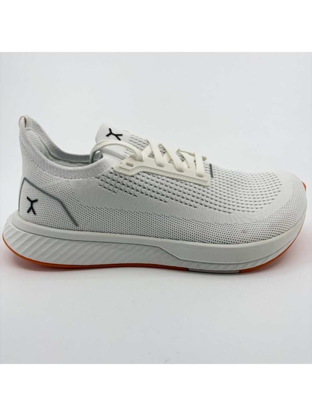 Flux Footwear Adapt Runner White Mens Size 8.5 Womens 10 Athletic Shoes Sneakers